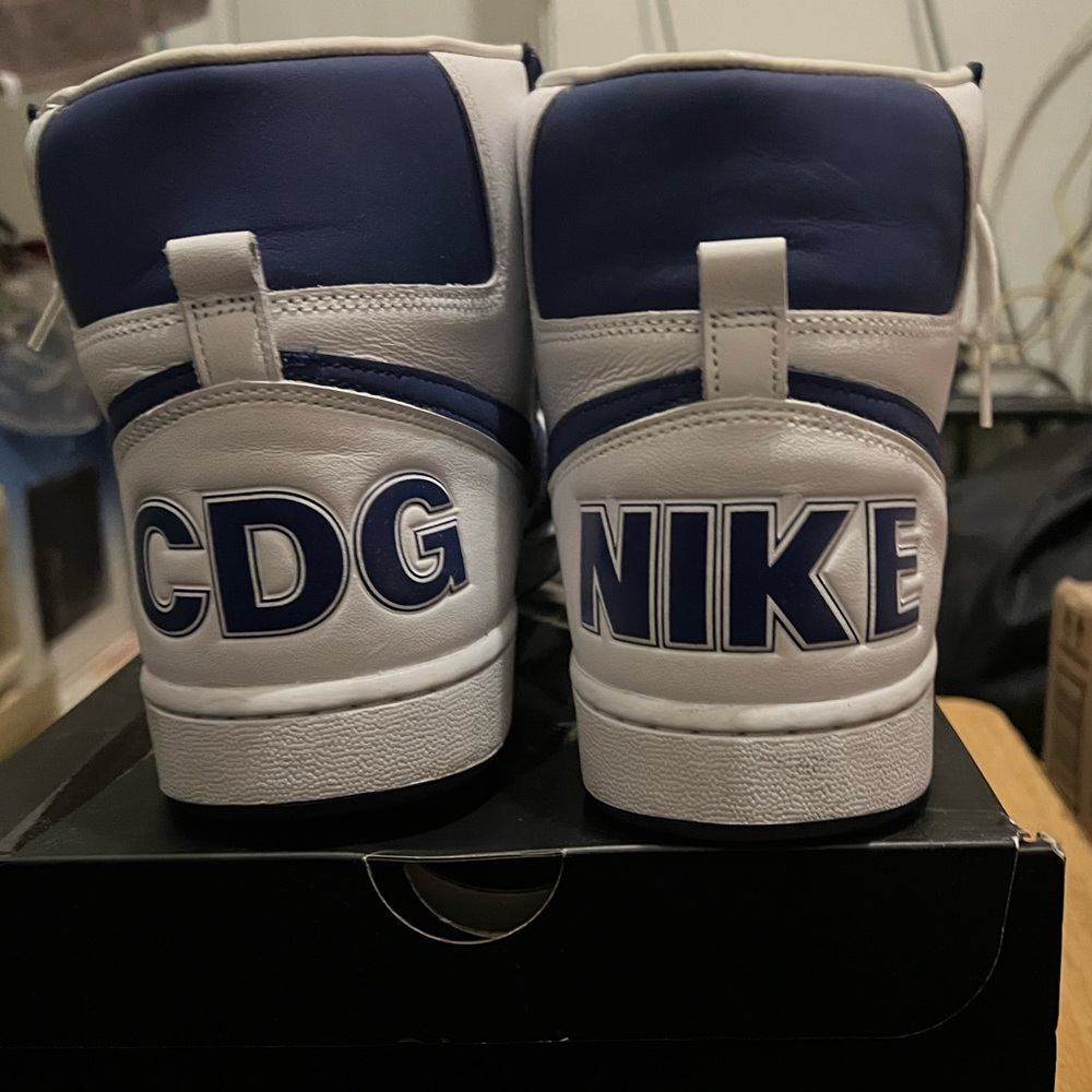 Nike Sneaker - image 6